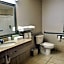 Holiday Inn Express Hotel & Suites Mankato East By IHG