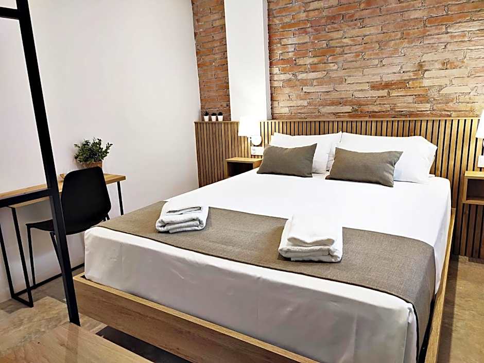 ARIQUS Fira Apartments