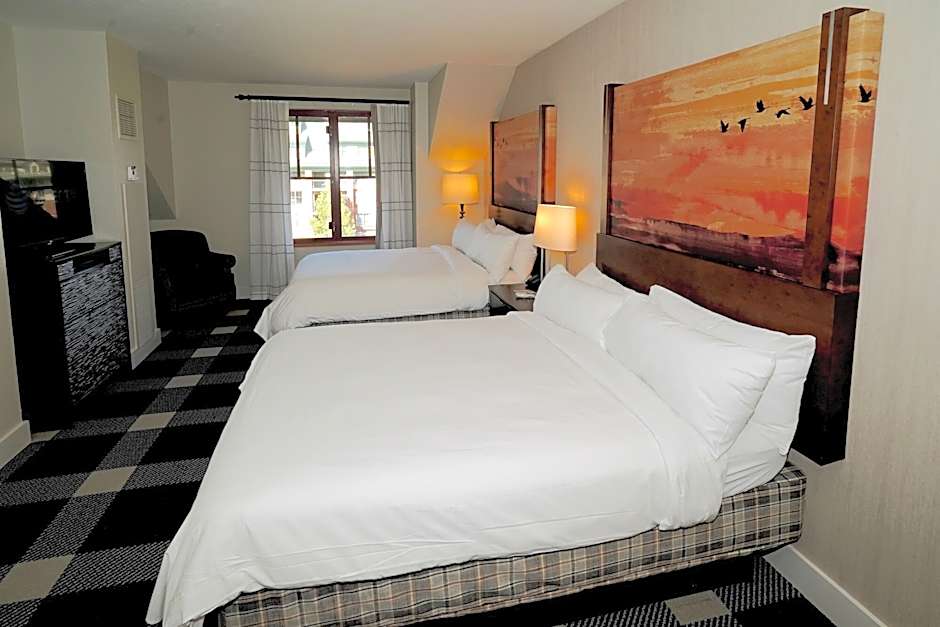 Heavenly Village Condos - Grand Residence