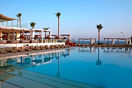 Napa Mermaid Hotel & Suites