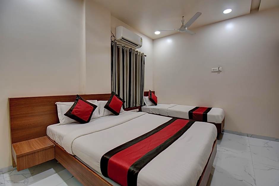 HOTEL D GRAND