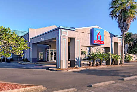 Studio 6 Pensacola, FL - West I-10