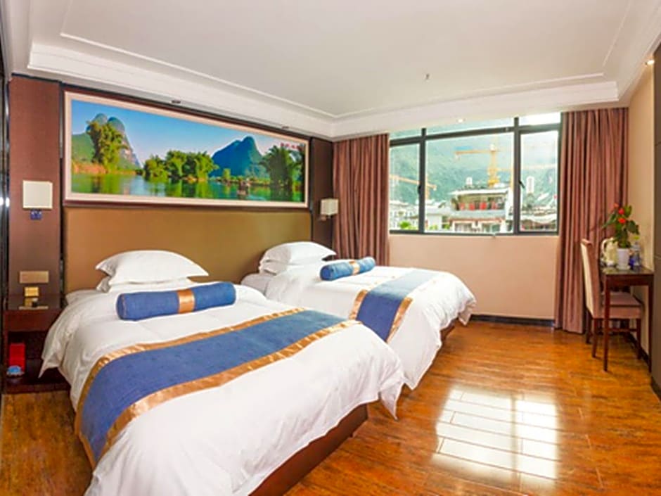 Yangshuo Guanyue Hotel