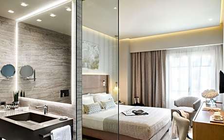 Deluxe Double or Twin Room