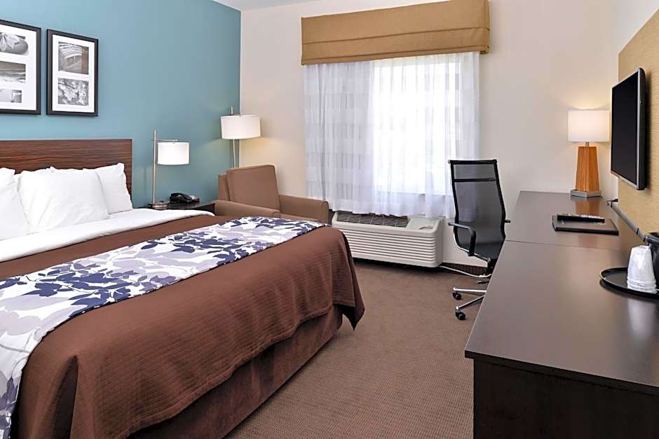 Sleep Inn & Suites Meridian - Bonita Lakes
