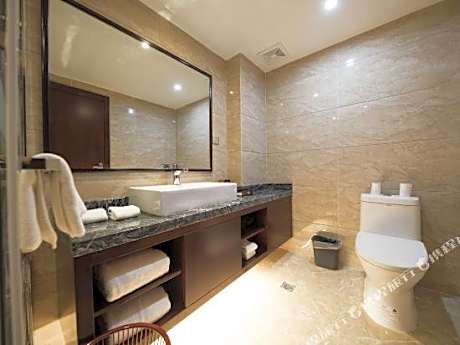 Chang Jin Hotel, Luxi