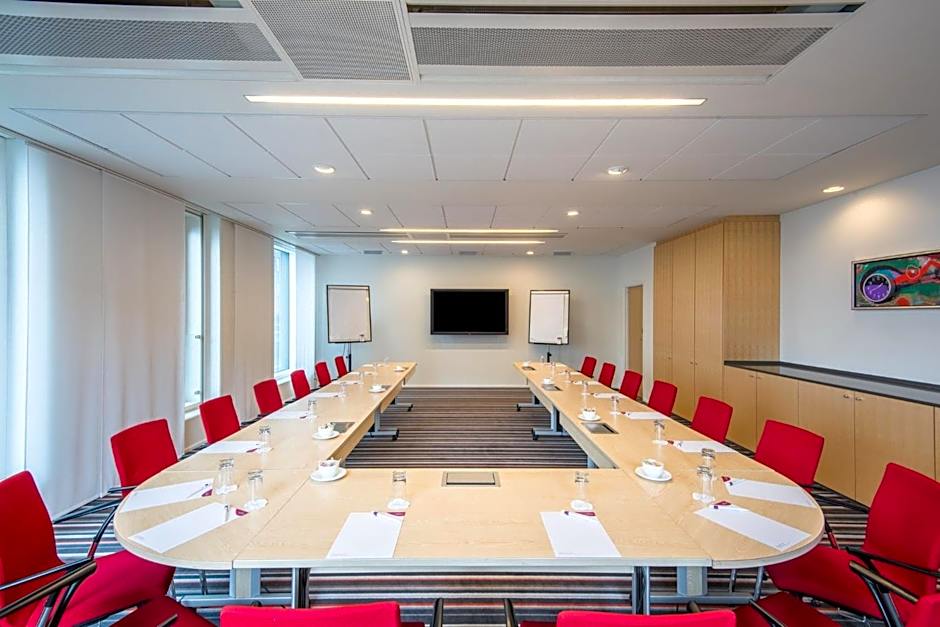 Crowne Plaza Copenhagen Towers By IHG
