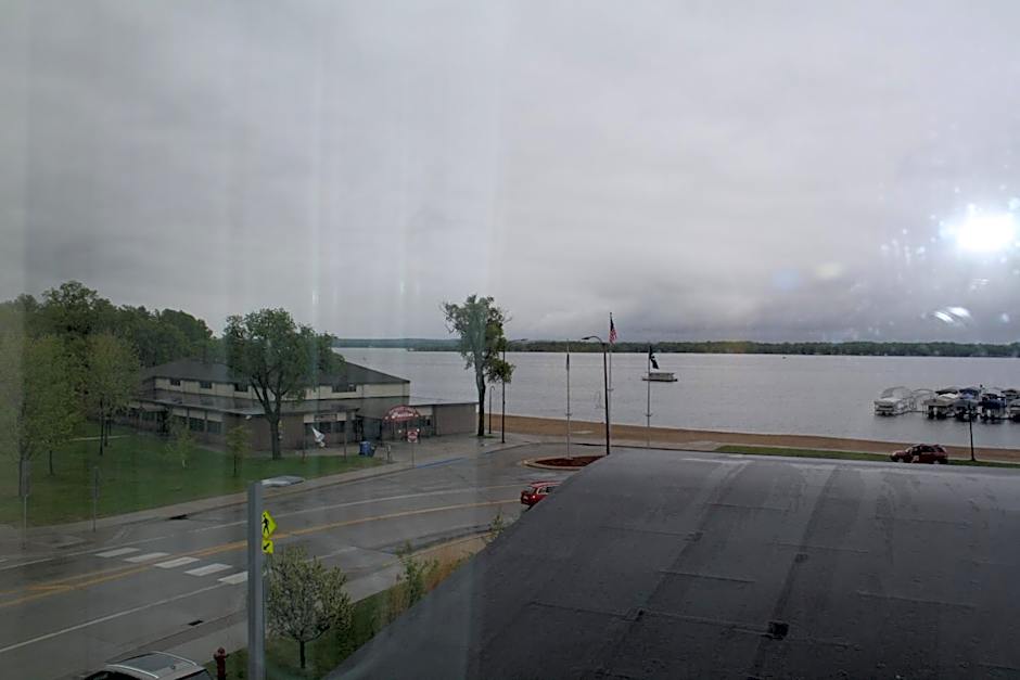 Fairfield Inn & Suites by Marriott Detroit Lakes