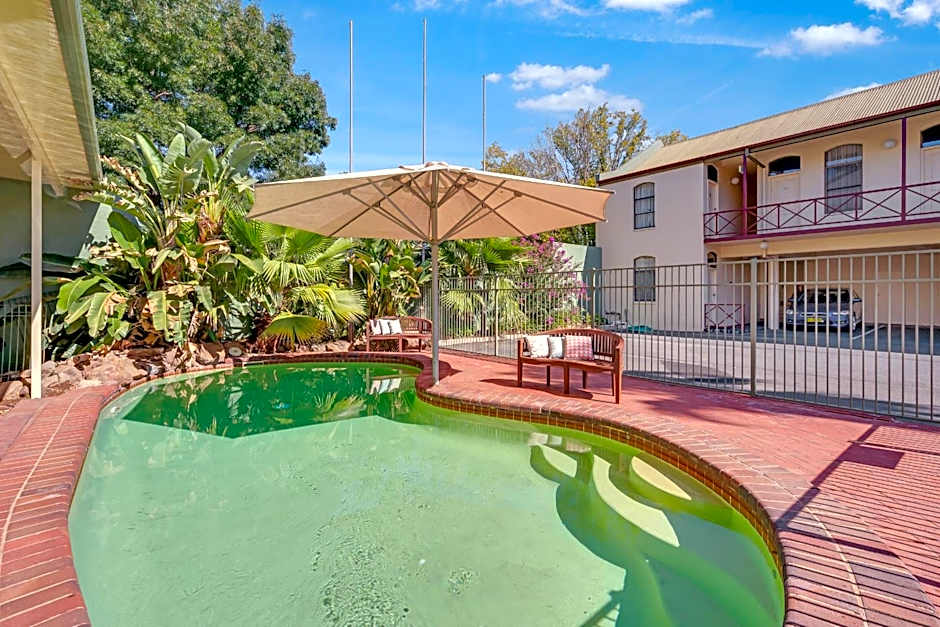 Prince of Wales Motor Inn