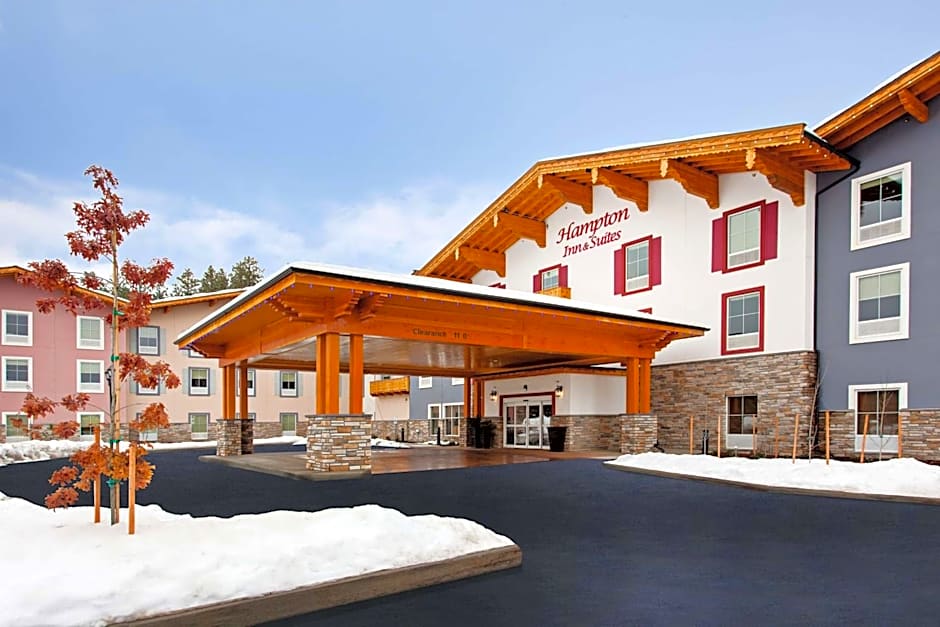 Photo 1 of 34 of Hampton Inn & Suites Leavenworth
