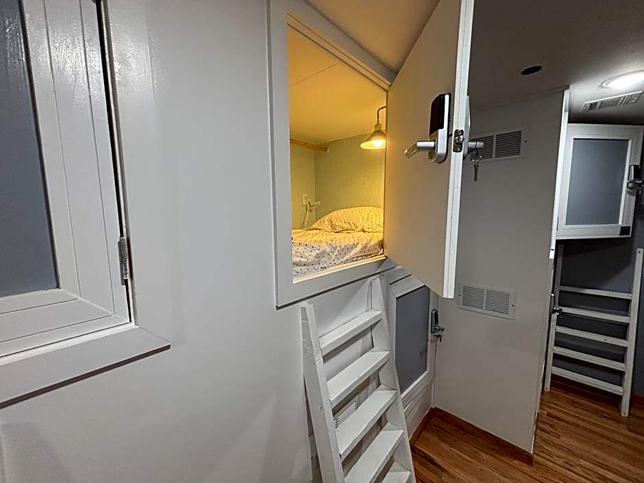 Capsule hostel