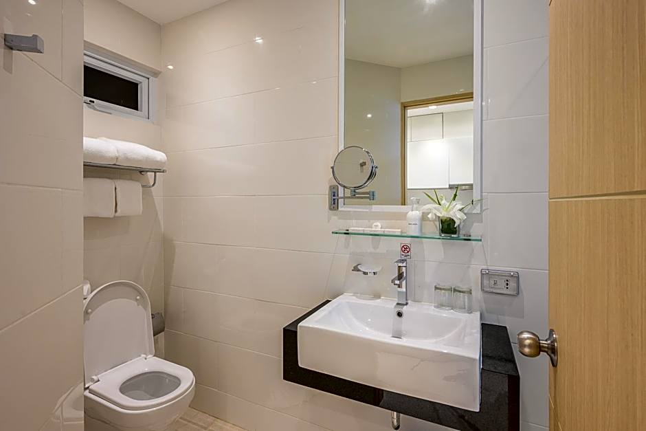 The Beachfront Hotel Phuket