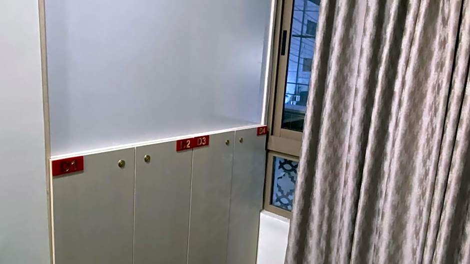 Amman Trail Hotel & Studios