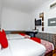 OYO 210 Hotel Five 2