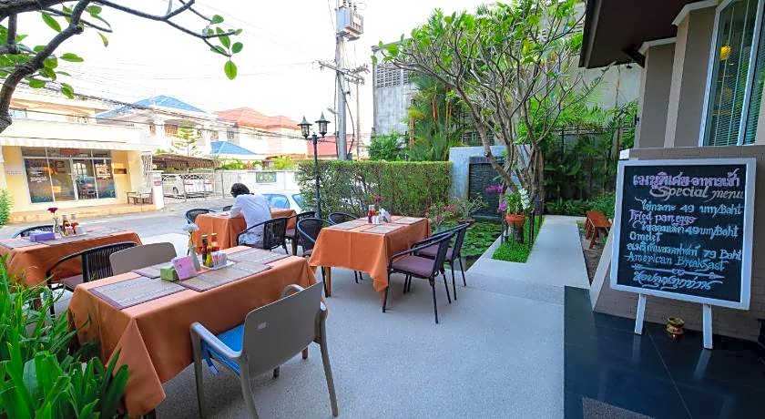 Rapeepan Ville Hotel