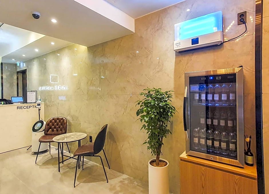 LABE HOTEL