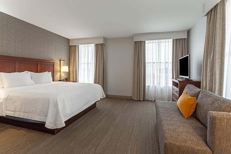 Hampton Inn & Suites Saratoga Springs Downtown