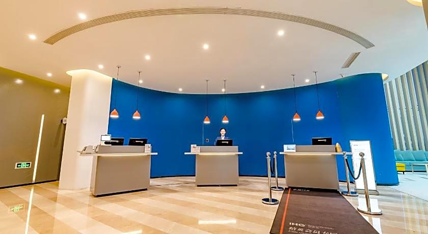 Holiday Inn Express Taian City Center By IHG