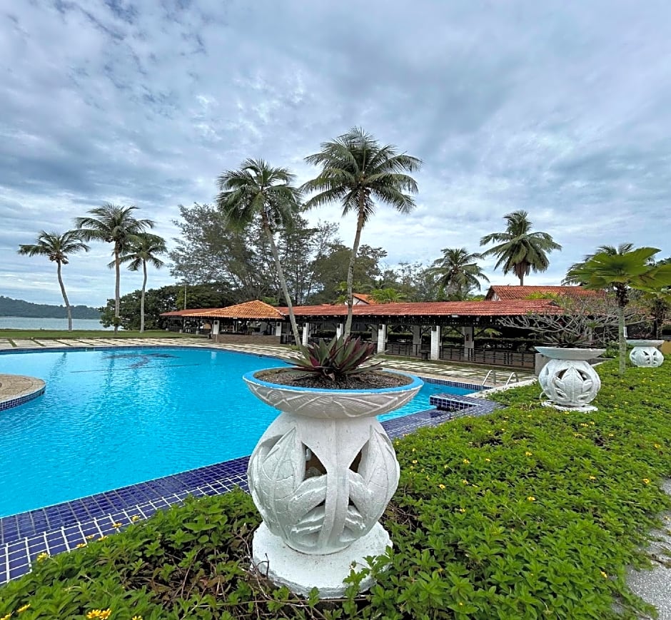Photo 1 of 50 of Puteri Bayu Beach Resort