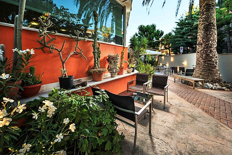 Hotel Fenix