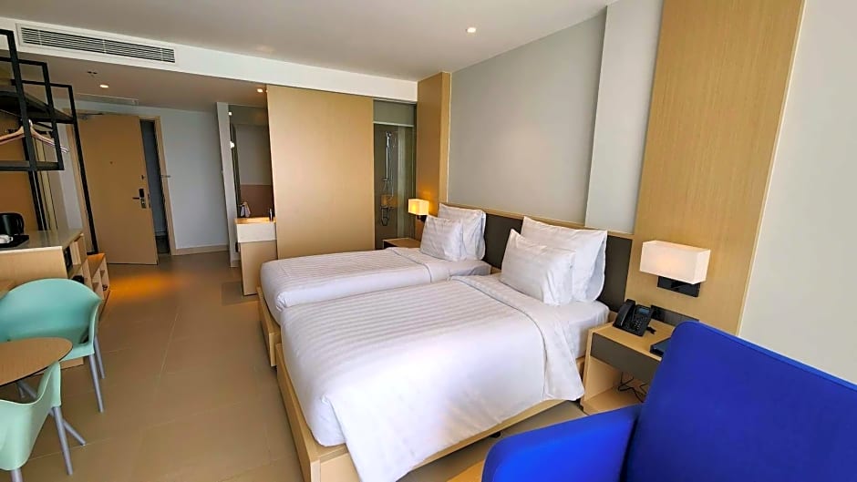 Skyline Seaview Cam Ranh Khanh Hoa