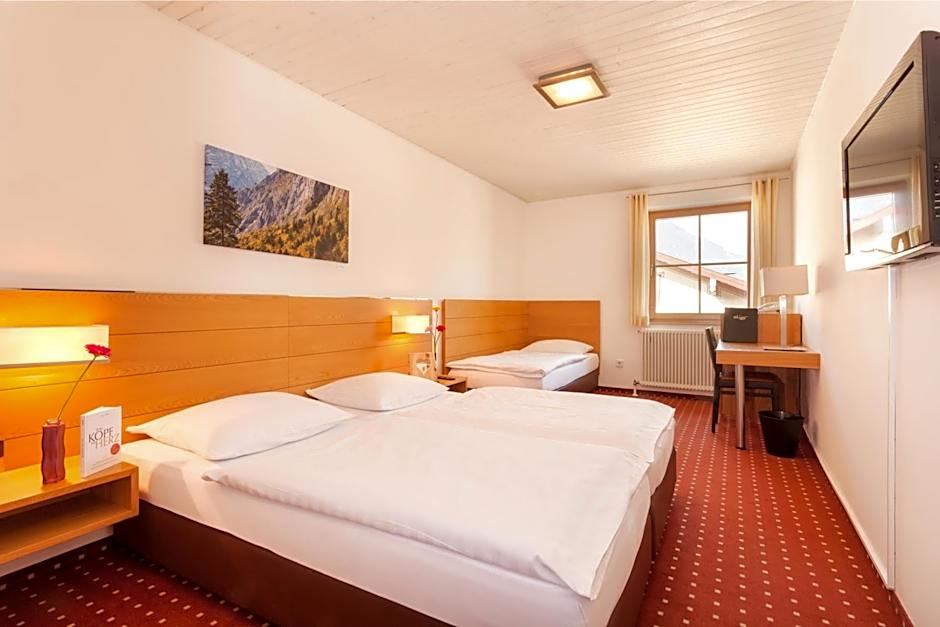 Hotel.Pension.Golingen