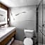 Aiden by Best Western Newark Airport
