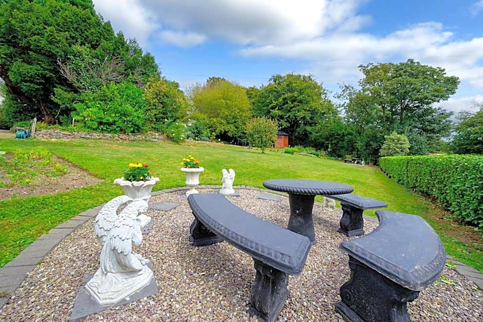 Robin Hill House Heritage B&B