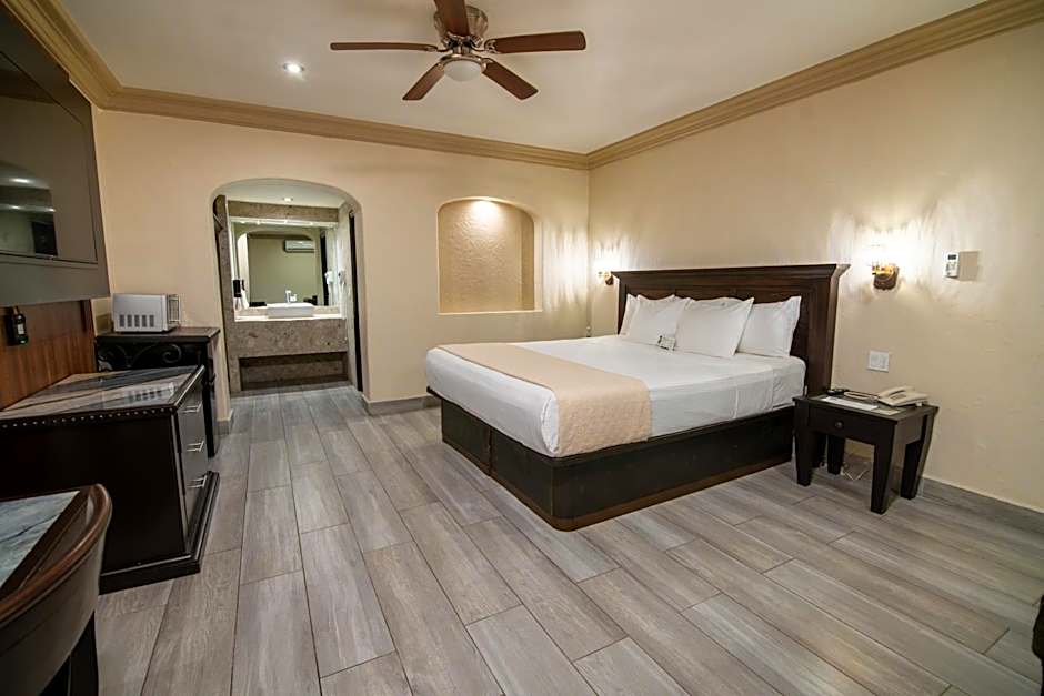 Hotel Siesta Real