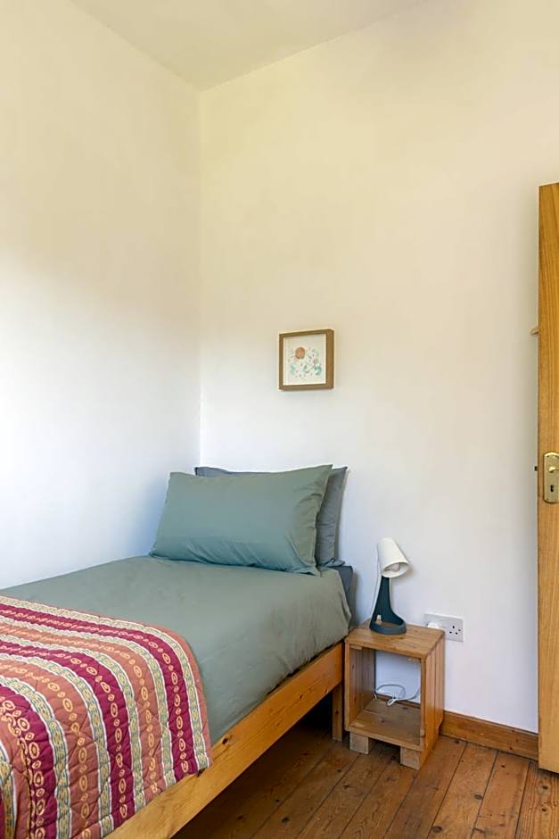 The Common Knowledge Centre