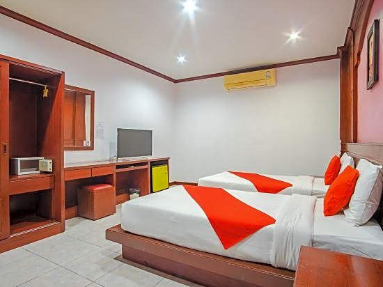 Art Mansion Patong Hotel