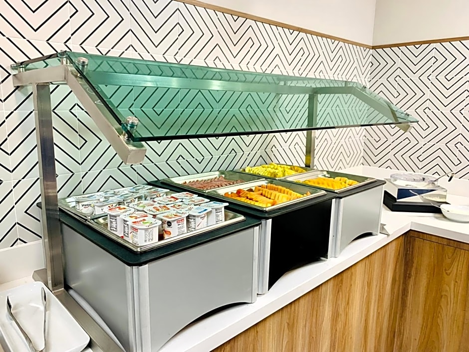 Holiday Inn Express Guadalajara Vallarta Poniente By IHG