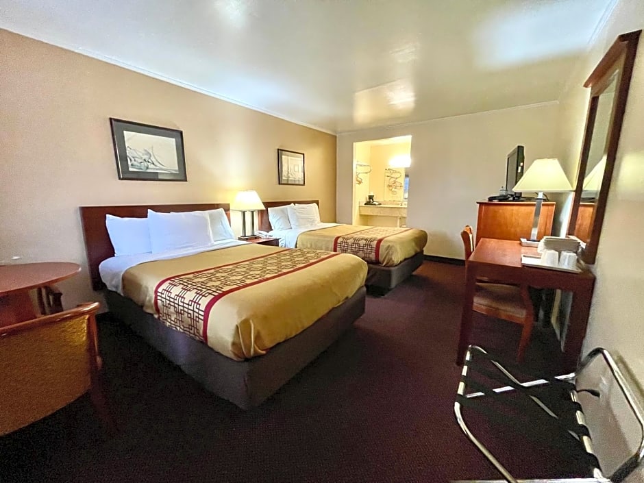 Passport Inn Somers Point - Somers Point