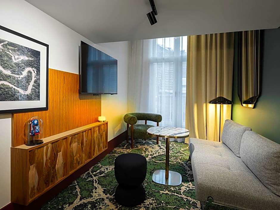 Hotel Maison Louise Lille Centre Handwritten Collection