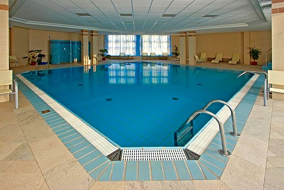 Rubin Wellness & Conference Hotel