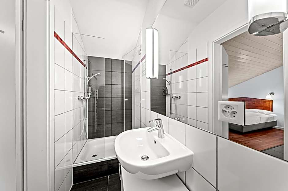 Hotel Hine Adon Fribourg