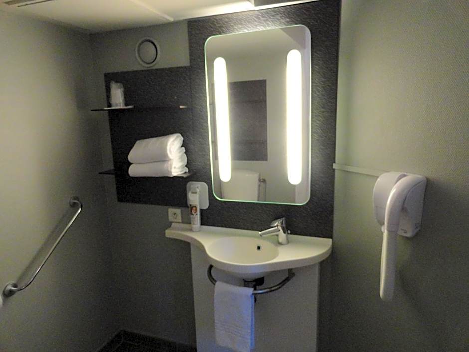 ibis Carcassonne Centre la Cité