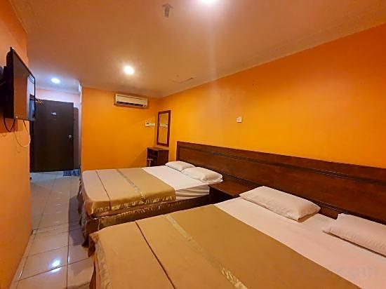 Highway Budget Hotel