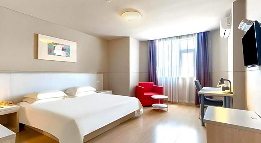 Jinjiang Inn Zhuhai Xiangzhou Qinglv Middle Road Theater