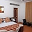 Hotel Punnu International