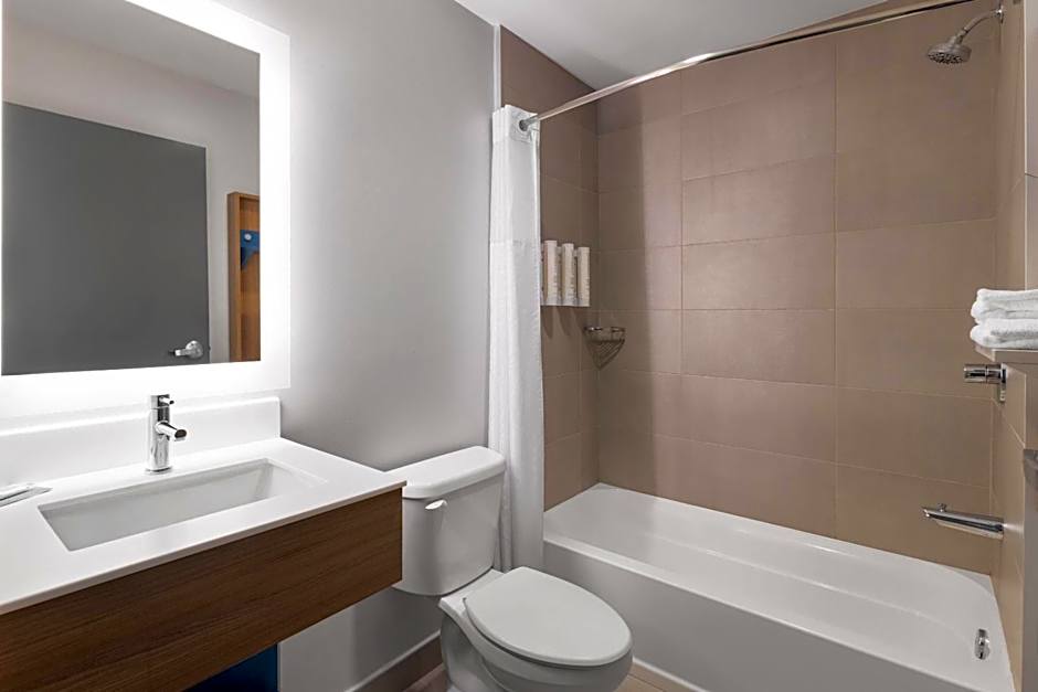 Microtel Inn & Suites by Wyndham Rehoboth Beach