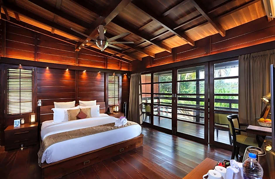 Maliekal Heritance Cherai.