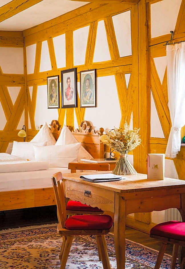 DER SCHWAN Hotel & Restaurant