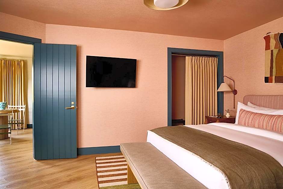 Hotel Corduroy