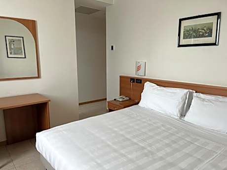 Basic Double or Twin Room