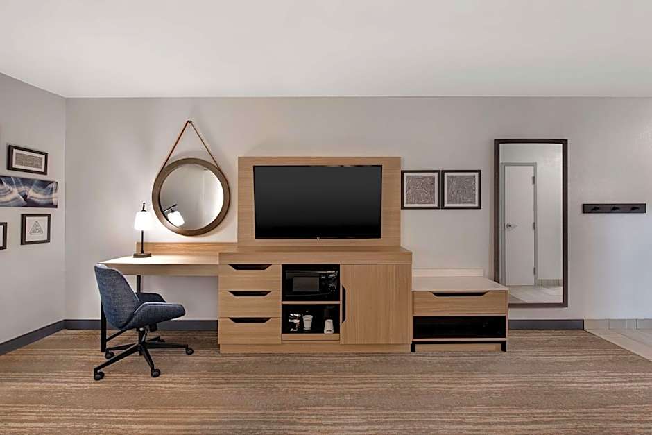 Hampton Inn By Hilton Easley