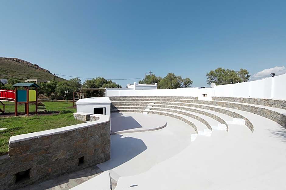 Kavuras Village Hotel & Suites