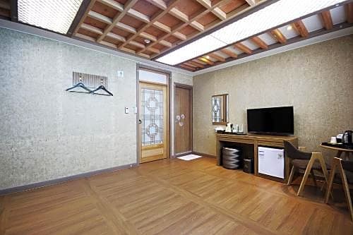Jeonju Hanok Hotel Kung