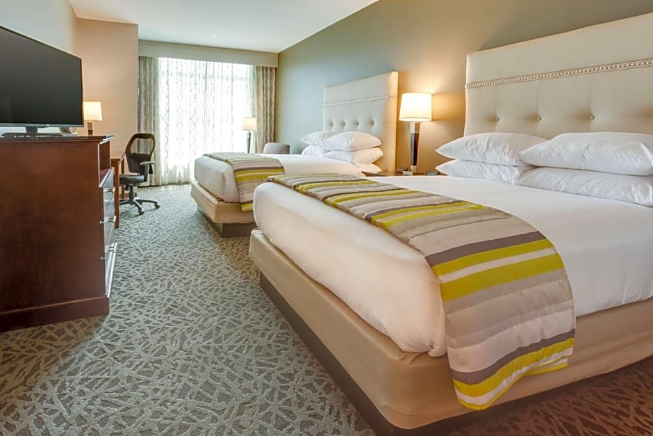 Drury Inn & Suites Pittsburgh Airport Settlers Ridge