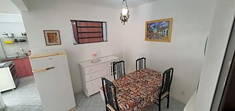 Seu Apto Centro 7 Excelente Local 5 Camas Até 6 Pessoas 2Q Ar Cond Geladeira Fogao TV Bem Simples Econômico